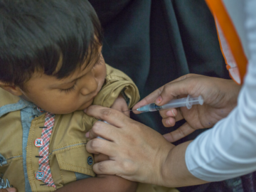 Boy in Pakistan receives typhoid conjugate vaccine