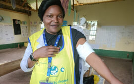 Vaccinator Prisca Muga vaccinated 700 children in one day during Kenya's TCV introduction campaign.